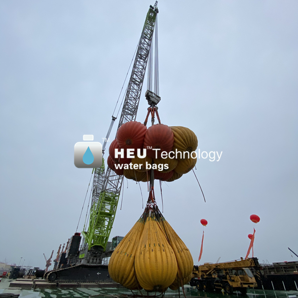SWL600T履帶吊負(fù)荷測試.jpg