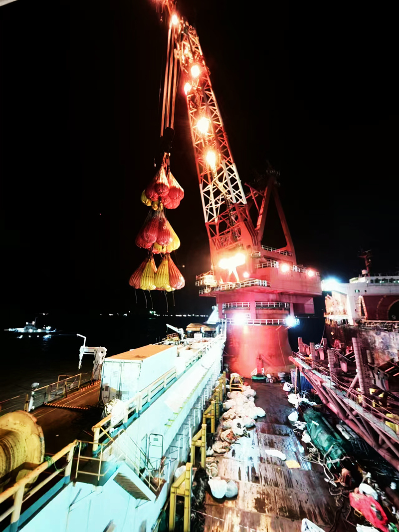 SWL1600t負(fù)荷試驗(yàn).jpg
